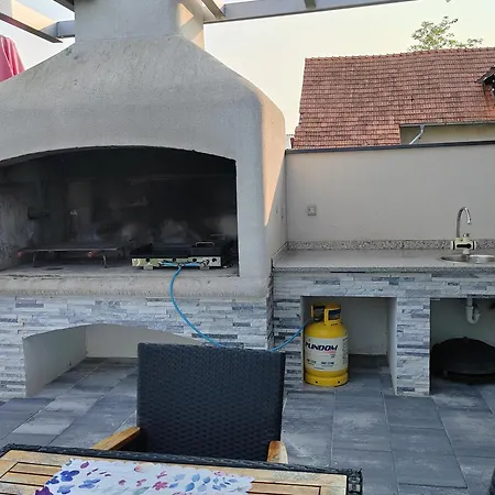 Holiday home Hiska Pri Brajdah